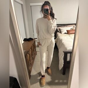 WSLY Matching Joggers + Sweatshirt Set